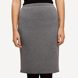 NWOT Oleana Silk & Merino Wool Knit Grey Pencil Skirt – M